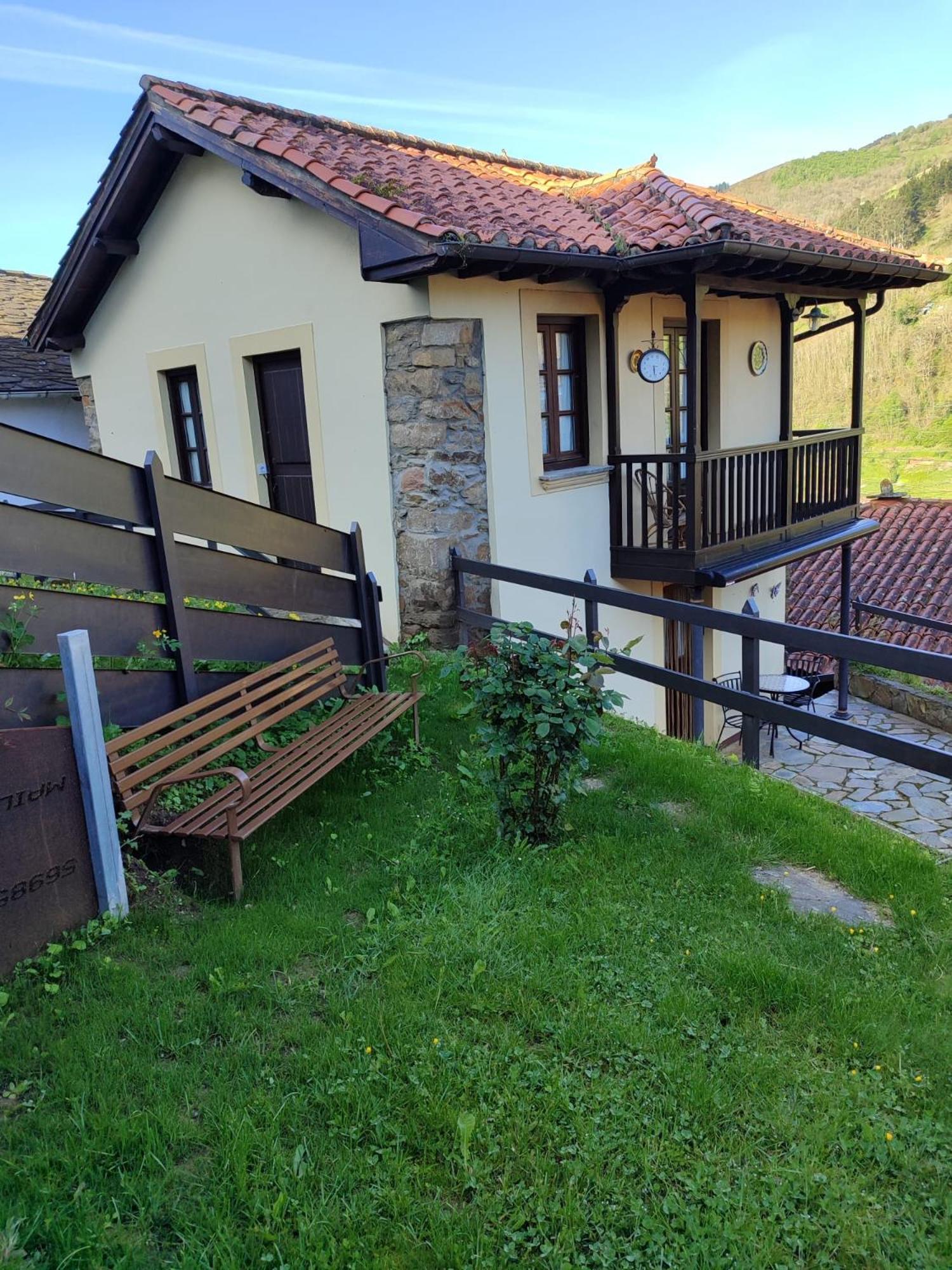 La Casina De Santulaya Villa Cangas De Narcea Dış mekan fotoğraf